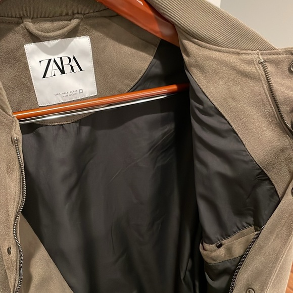 Zara men’s taupe suede bomber jacket.  Size Large. - Picture 4 of 4
